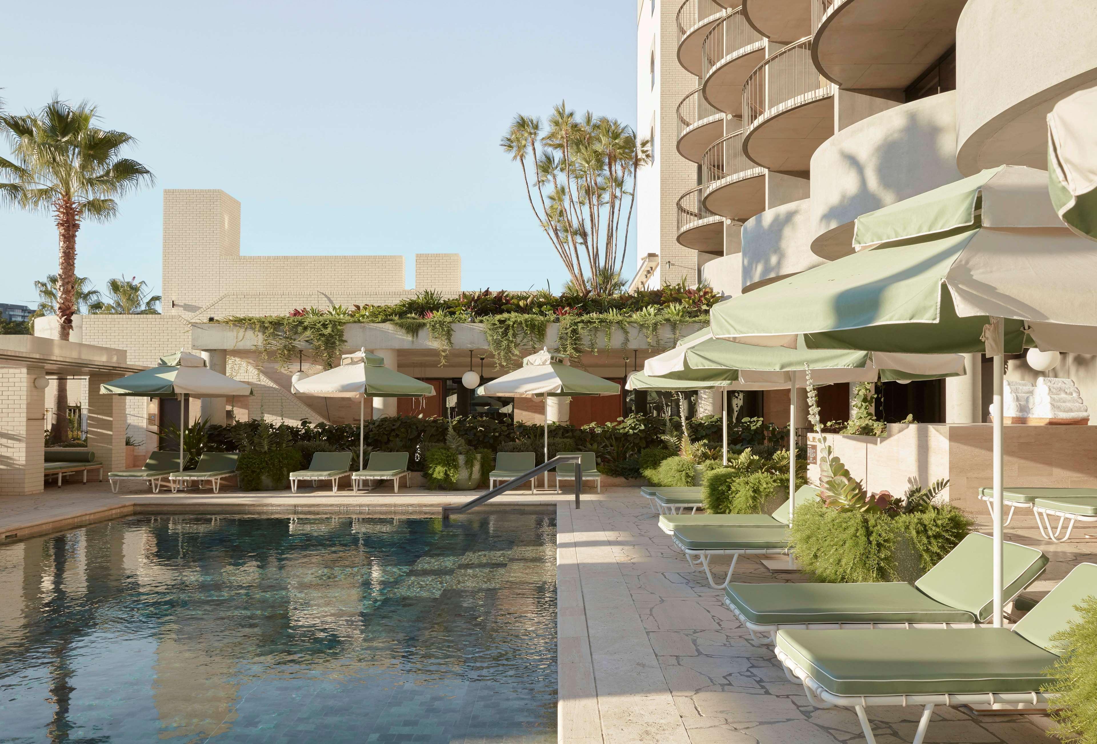 卡利尔酒店 布里斯班 外观 照片 The pool at the Hotel