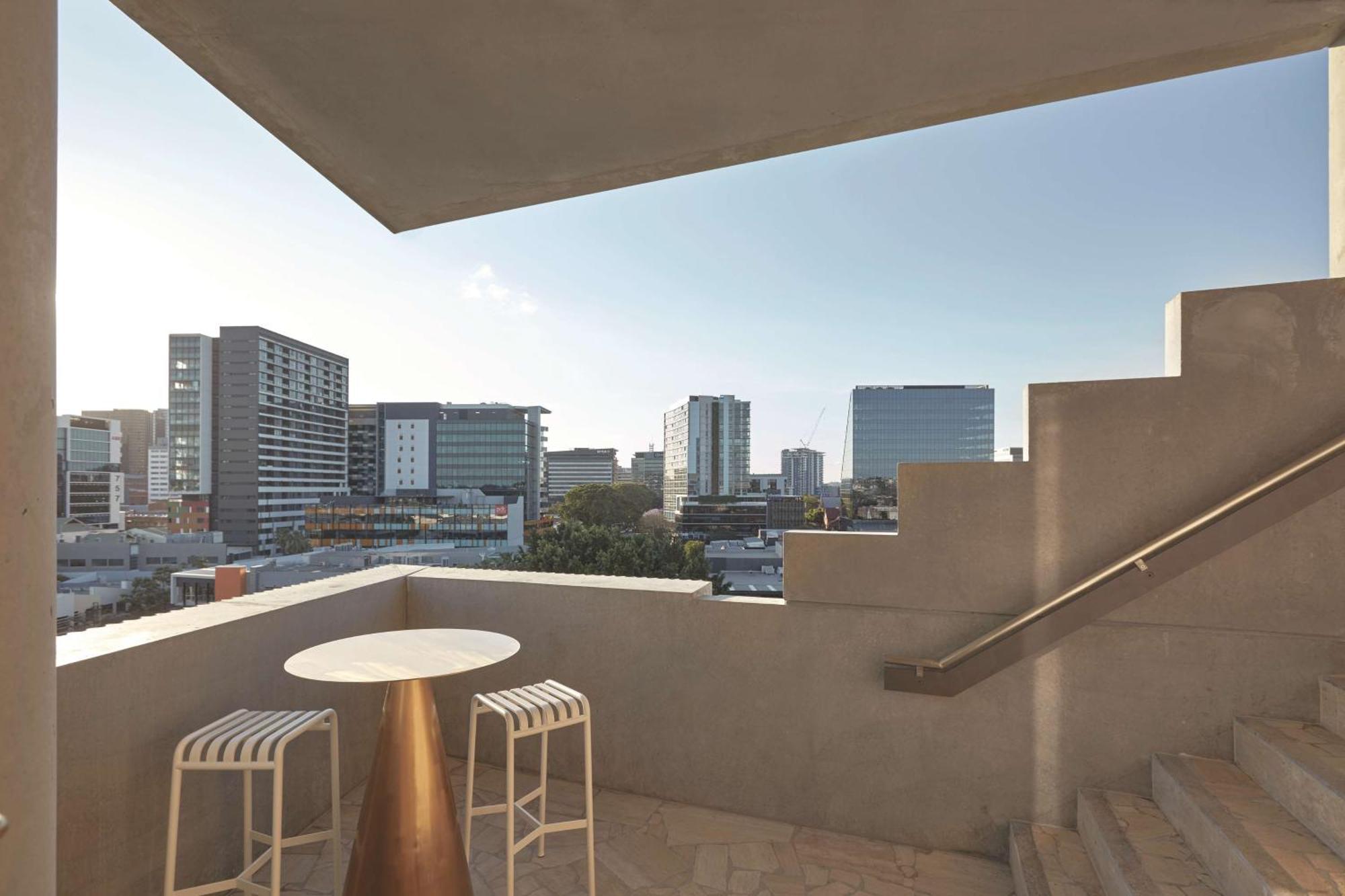 卡利尔酒店 布里斯班 外观 照片 The rooftop terrace