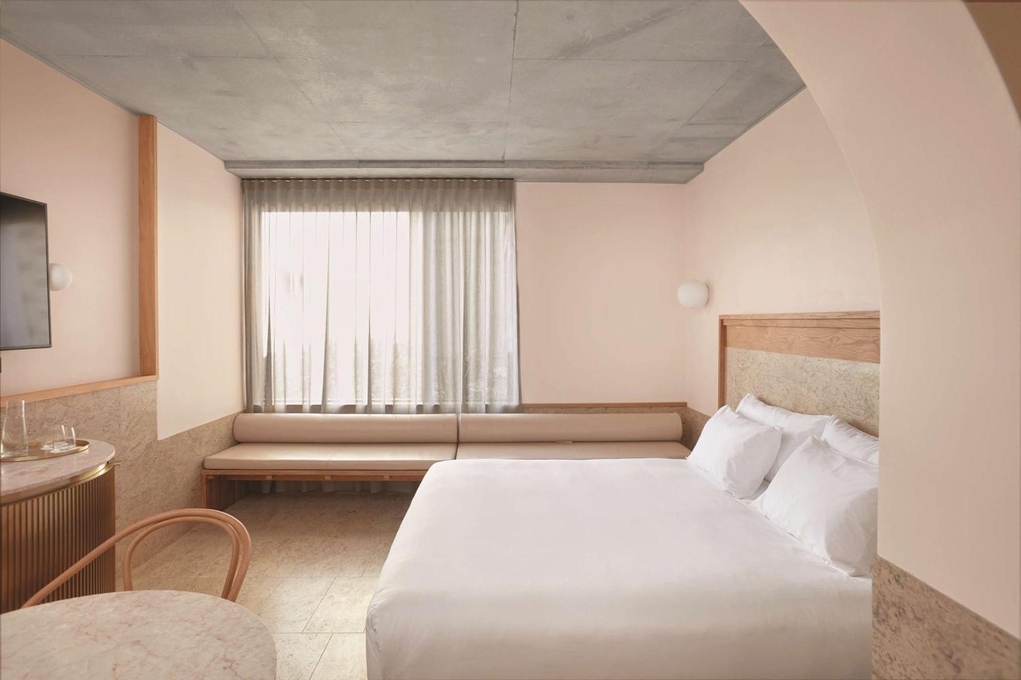 卡利尔酒店 布里斯班 外观 照片 A room at the hotel